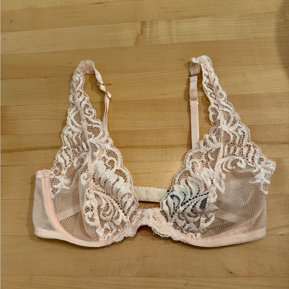 Natori Feathers convertible Bralette - Picture 1 of 6
